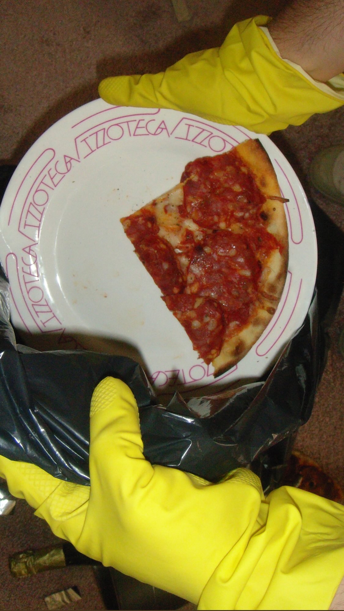 Pizzoteca Pizza and Music Venue, Beand Identity